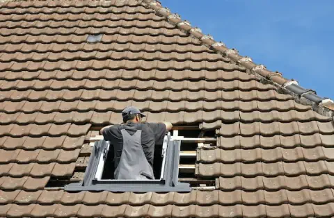 Pose de velux - Saint-Symphorien-sur-Coise
